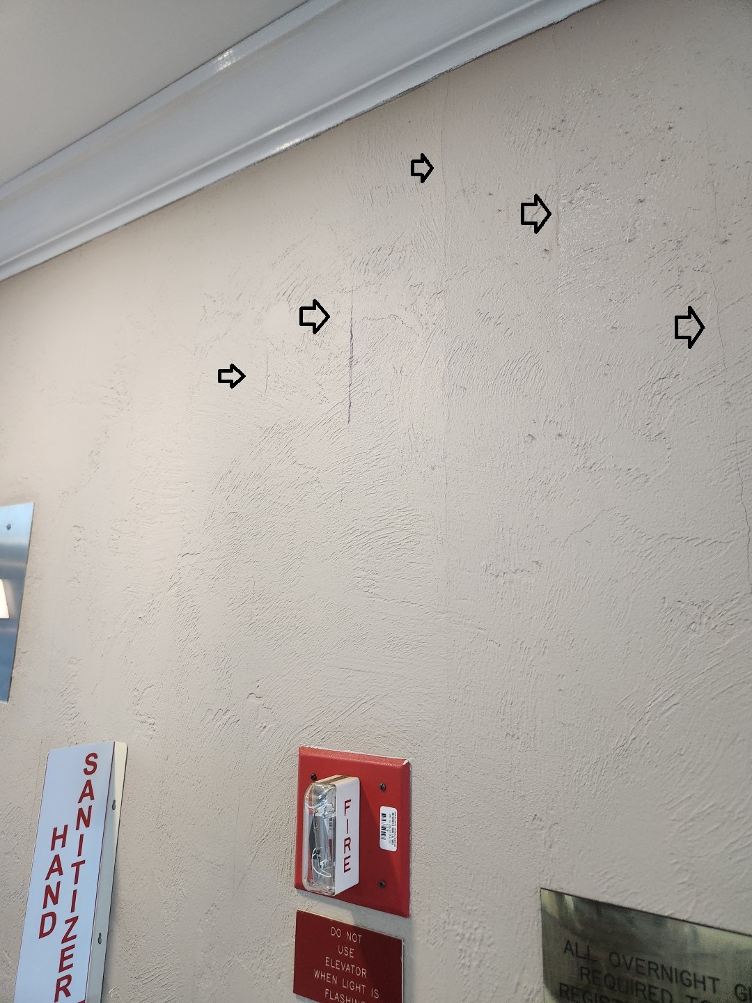 Lobby Cracks 1